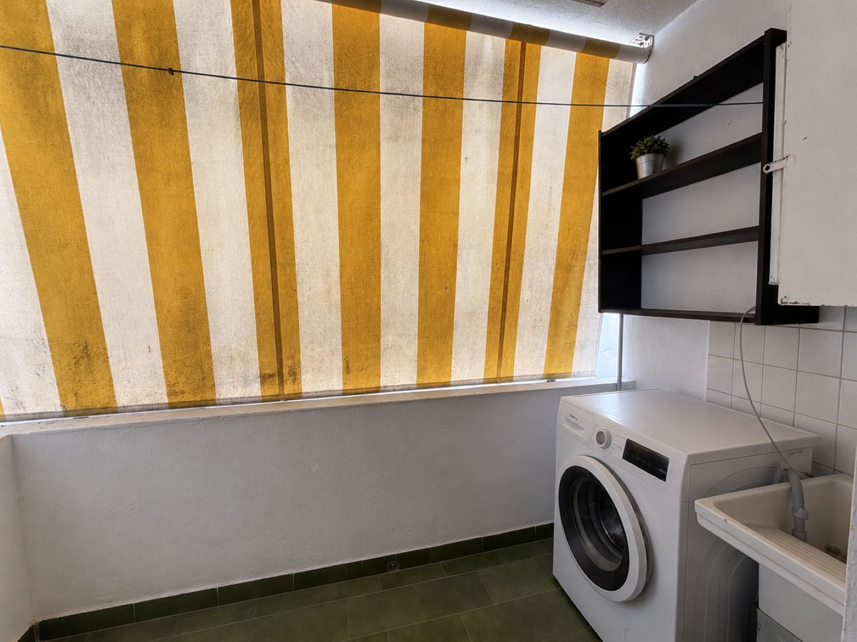 Se vende Apartamento Planta Media de 1 dormitorios en Costa Del Sol, Málaga, España