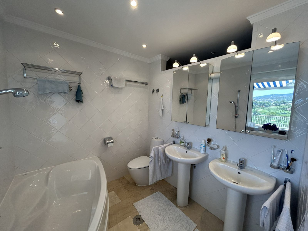 Se vende Ático de 1 dormitorios en Costa Del Sol, Málaga, España