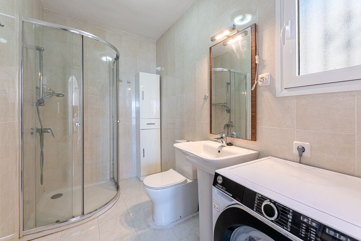 Se vende Apartamento Planta Baja de 1 dormitorios en Costa Del Sol, Málaga, España