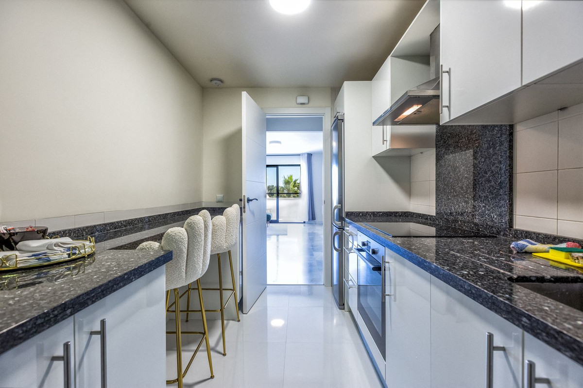 2 Bed Apartment for sale in Riviera Del Sol Costa Del Sol, Málaga, Spain