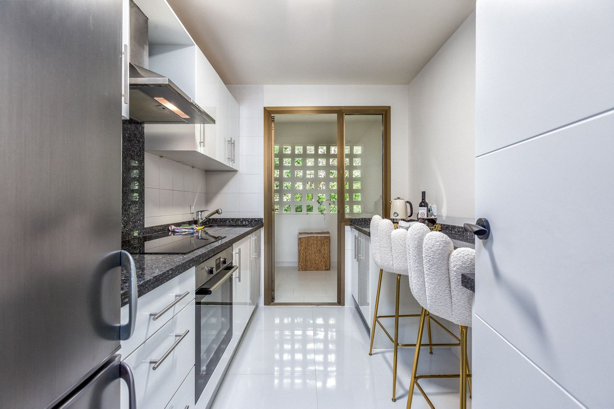 2 Bed Apartment for sale in Riviera Del Sol Costa Del Sol, Málaga, Spain