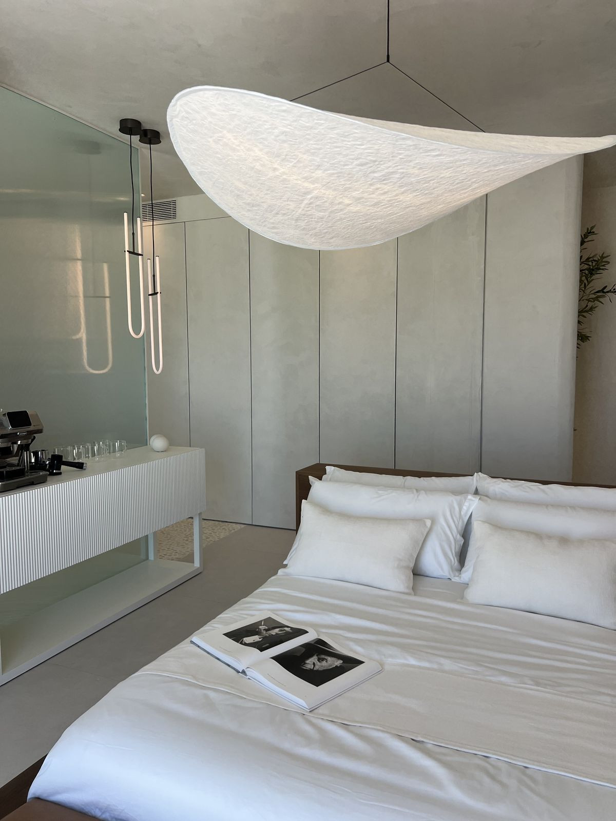 3 Bed Apartment for sale in The Golden Mile Costa Del Sol, Málaga, Spain