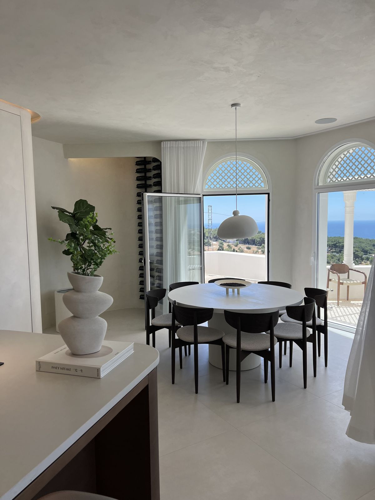 3 Bed Apartment for sale in The Golden Mile Costa Del Sol, Málaga, Spain