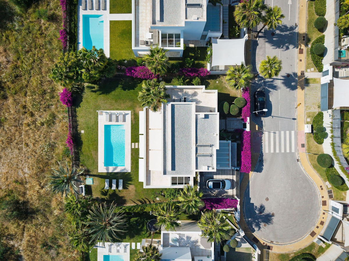 Se vende Villa - Chalet de 4 dormitorios en Costa Del Sol, Málaga, España