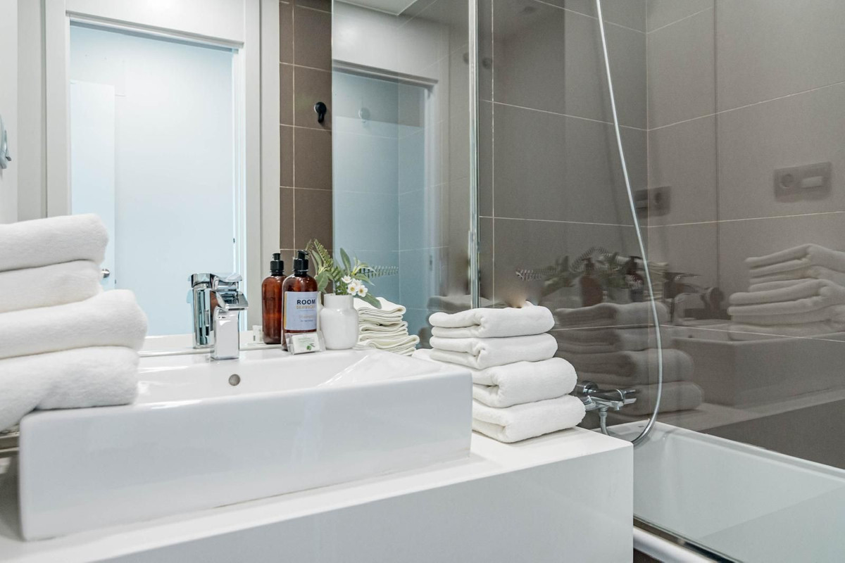 3 Bed Apartment for sale in Cancelada Costa Del Sol, Málaga, Spain
