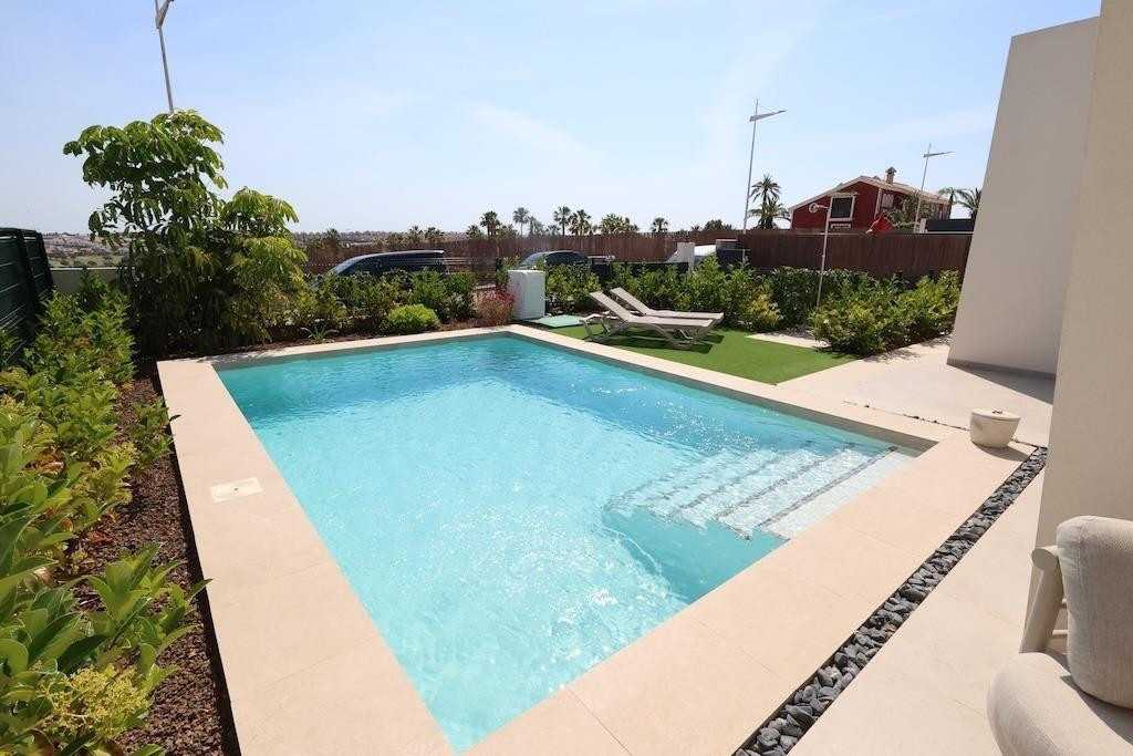 3 Bed Townhouse for sale in Algorfa Costa Blanca, Alicante, Spain