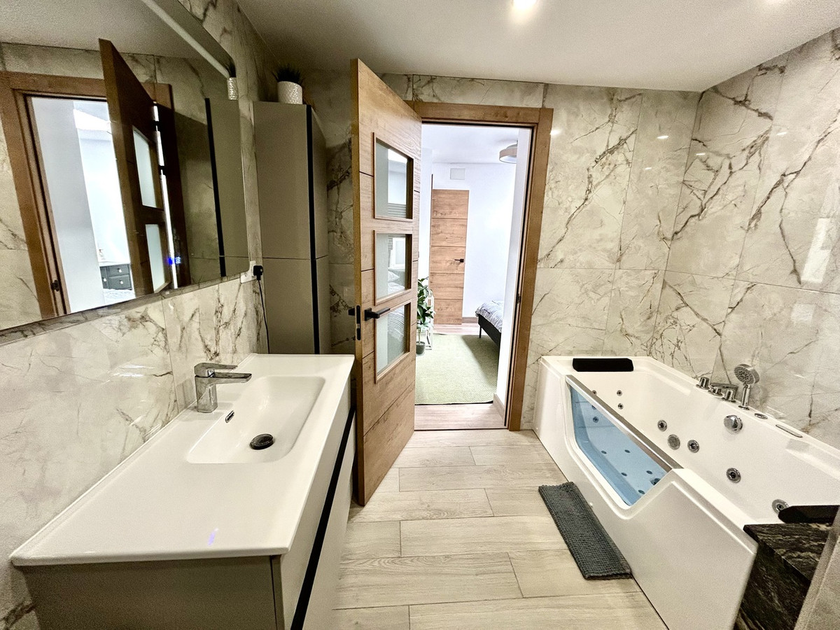 Se vende Adosada de 4 dormitorios en Costa Blanca, Alicante, España