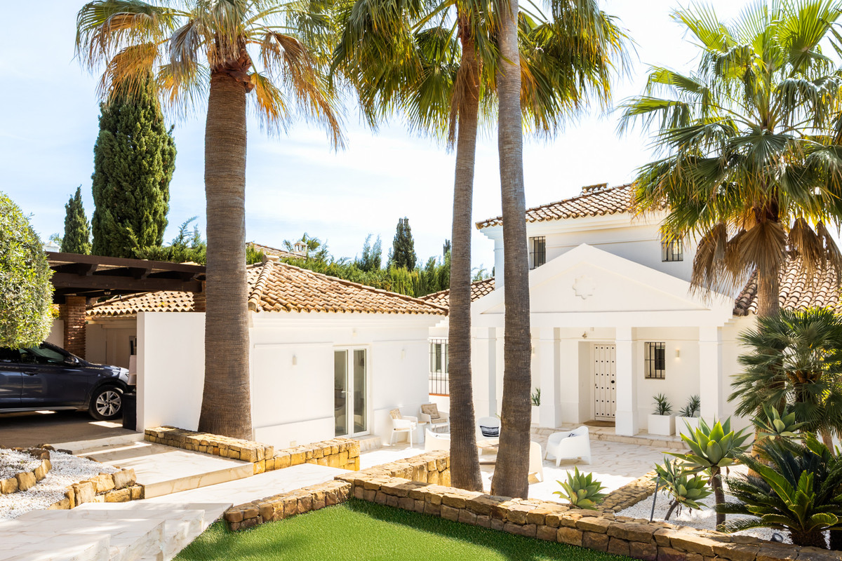 3 Bed Townhouse for sale in Sotogrande Alto Costa Del Sol, Cádiz, Spain