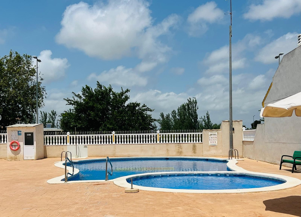 Se vende Adosada de 2 dormitorios en Costa Blanca, Alicante, España