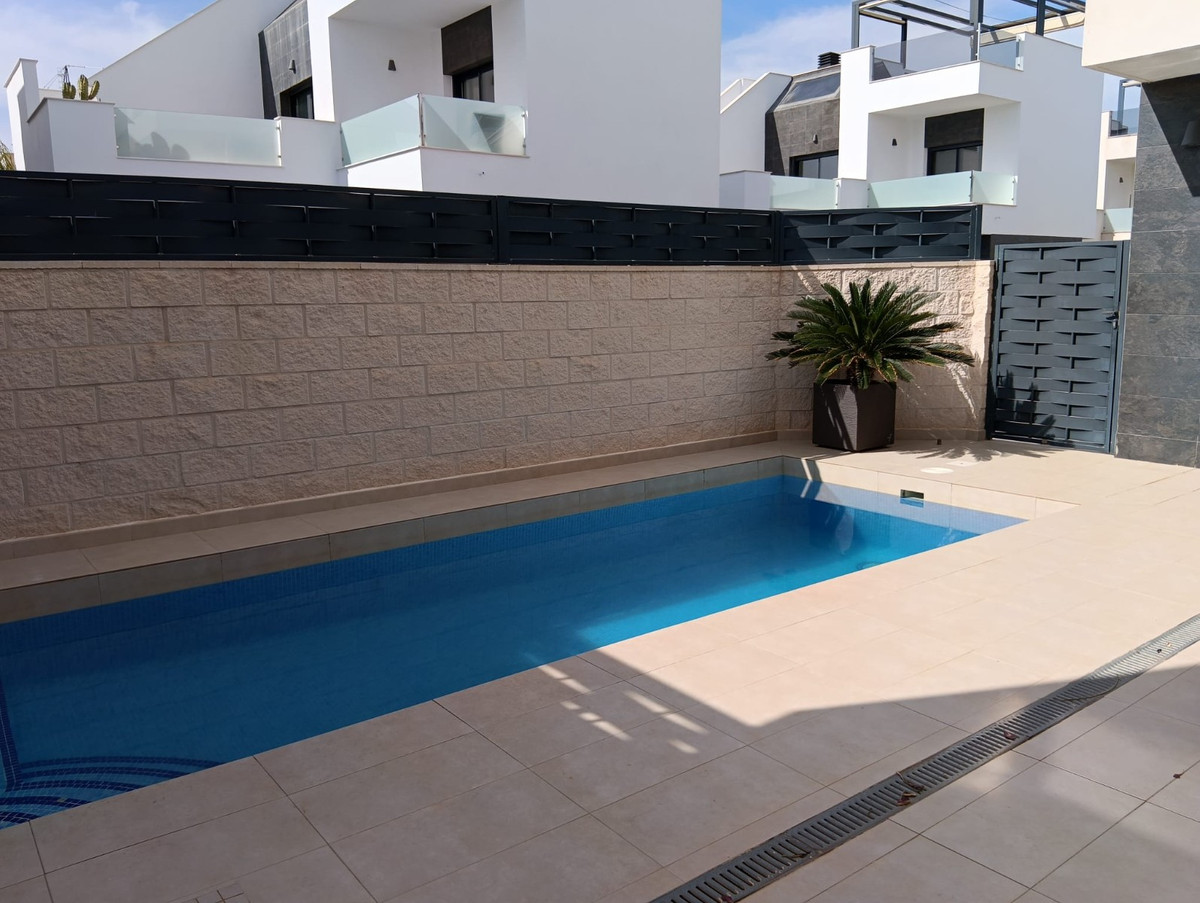 3 Bed Townhouse for sale in Benijofar Costa Blanca, Alicante, Spain