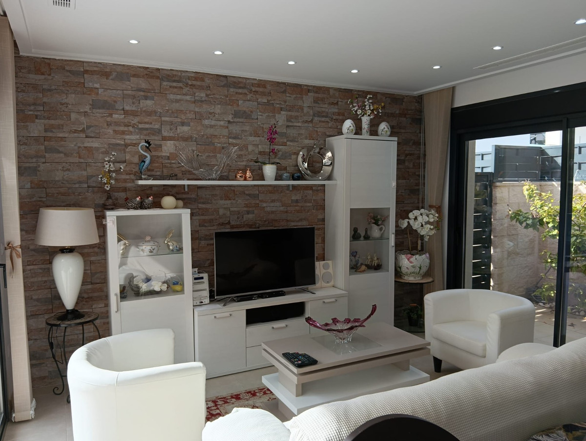 3 Bed Townhouse for sale in Benijofar Costa Blanca, Alicante, Spain