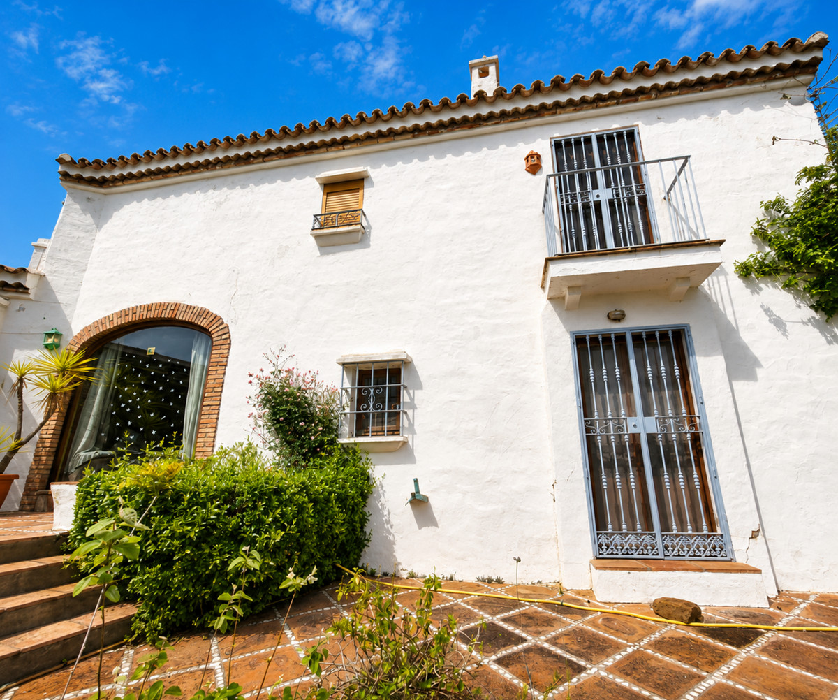 2 Bed Townhouse for sale in Gaucín Costa Del Sol, Málaga, Spain