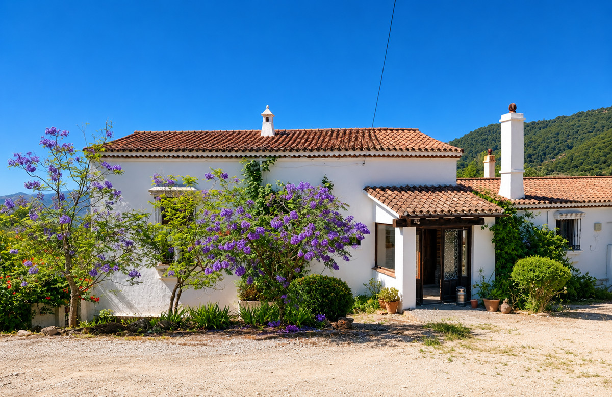 2 Bed Townhouse for sale in Gaucín Costa Del Sol, Málaga, Spain