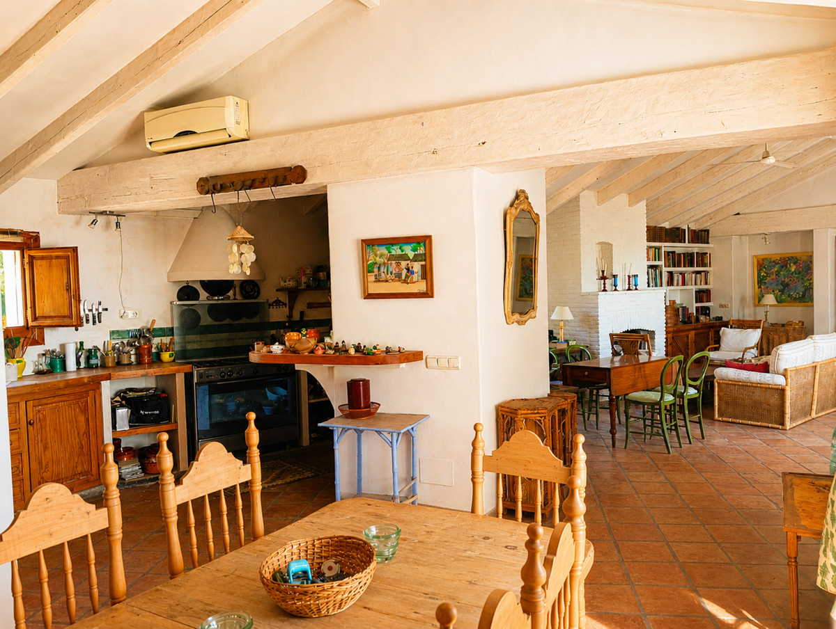 2 Bed Townhouse for sale in Gaucín Costa Del Sol, Málaga, Spain