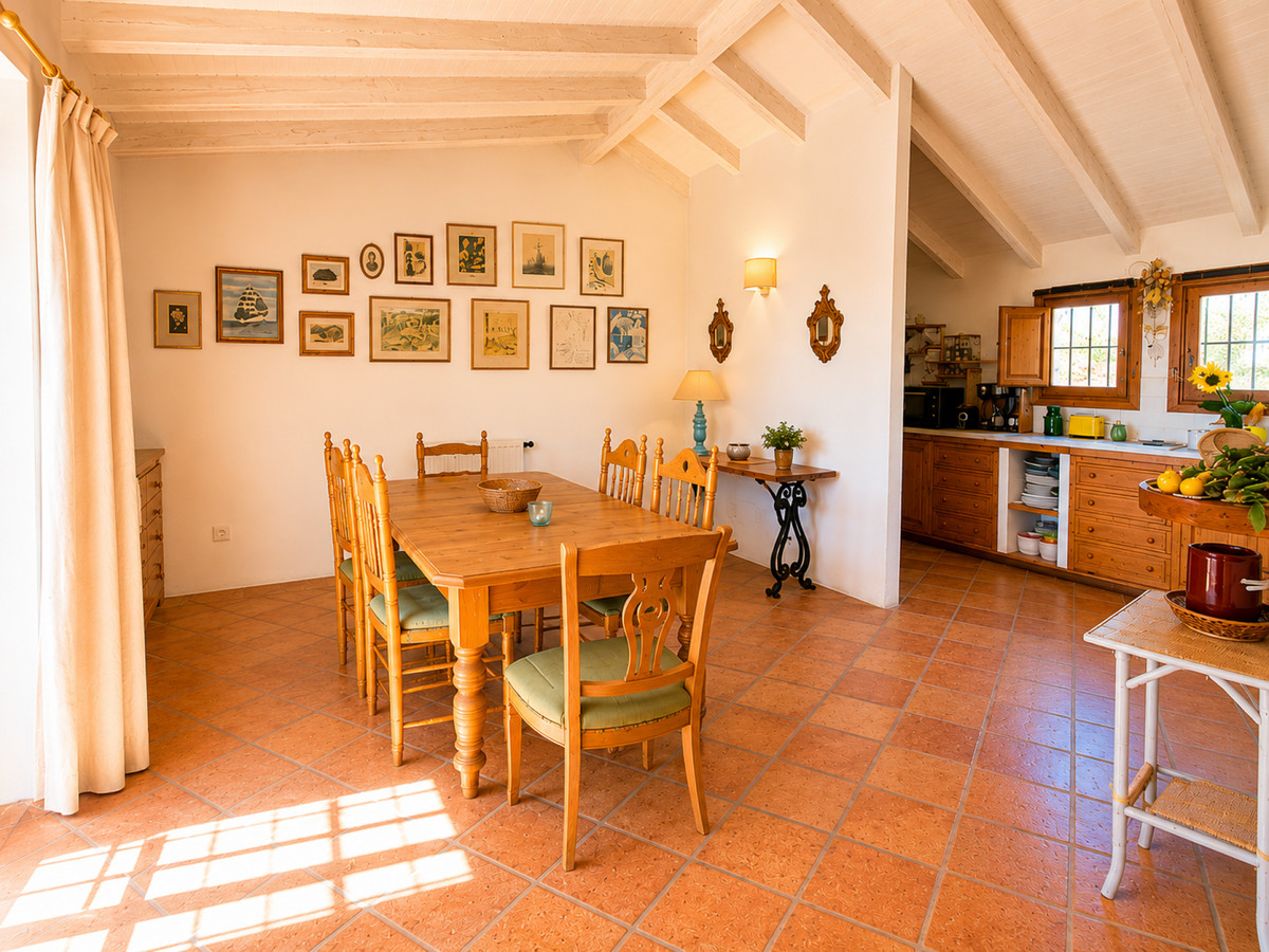 2 Bed Townhouse for sale in Gaucín Costa Del Sol, Málaga, Spain
