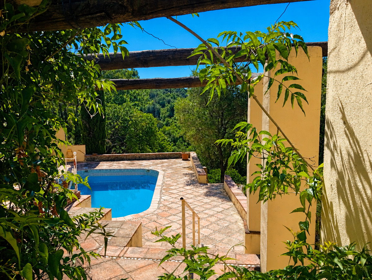 2 Bed Townhouse for sale in Gaucín Costa Del Sol, Málaga, Spain