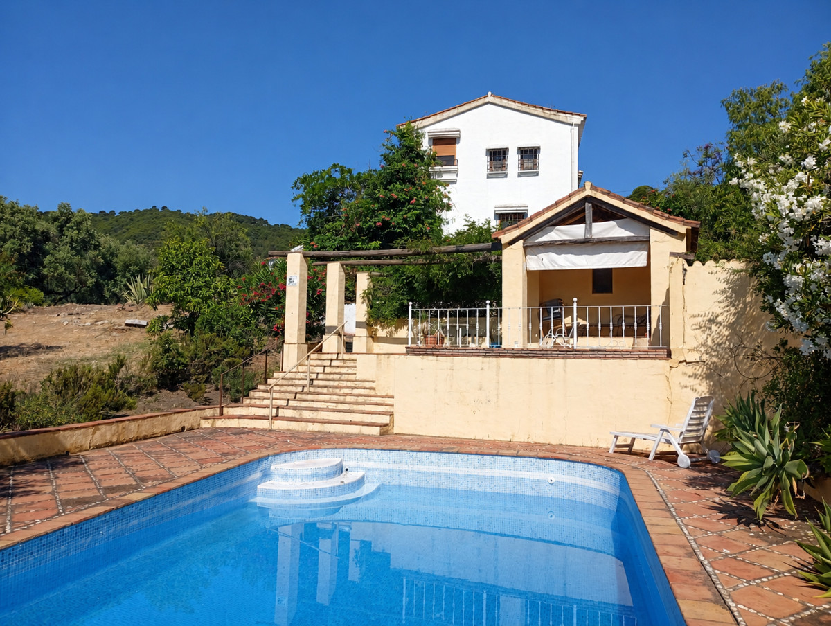2 Bed Townhouse for sale in Gaucín Costa Del Sol, Málaga, Spain