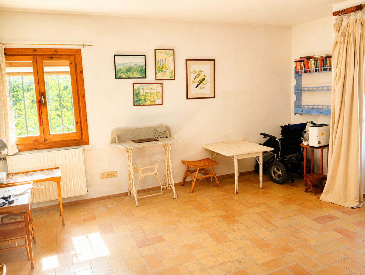 2 Bed Townhouse for sale in Gaucín Costa Del Sol, Málaga, Spain