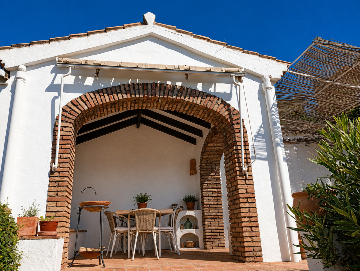 2 Bed Townhouse for sale in Gaucín Costa Del Sol, Málaga, Spain