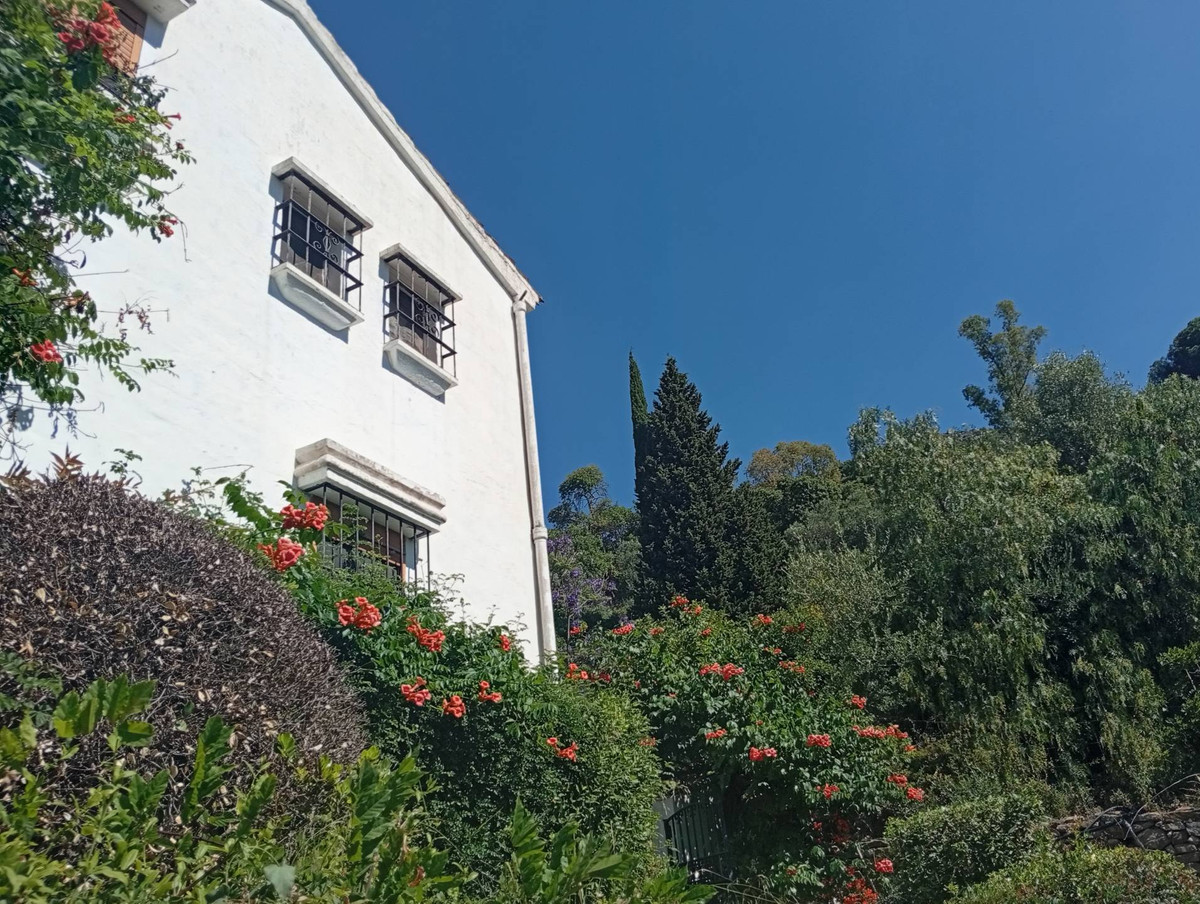 2 Bed Townhouse for sale in Gaucín Costa Del Sol, Málaga, Spain