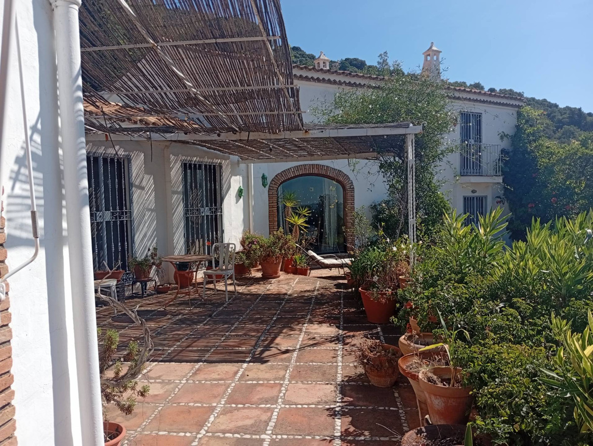 2 Bed Townhouse for sale in Gaucín Costa Del Sol, Málaga, Spain