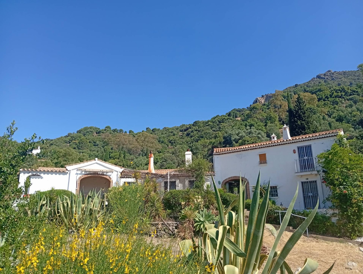 2 Bed Townhouse for sale in Gaucín Costa Del Sol, Málaga, Spain