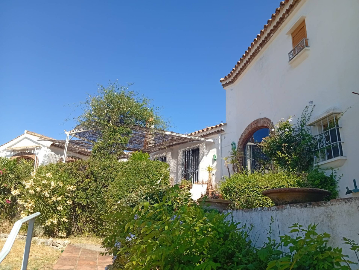 2 Bed Townhouse for sale in Gaucín Costa Del Sol, Málaga, Spain
