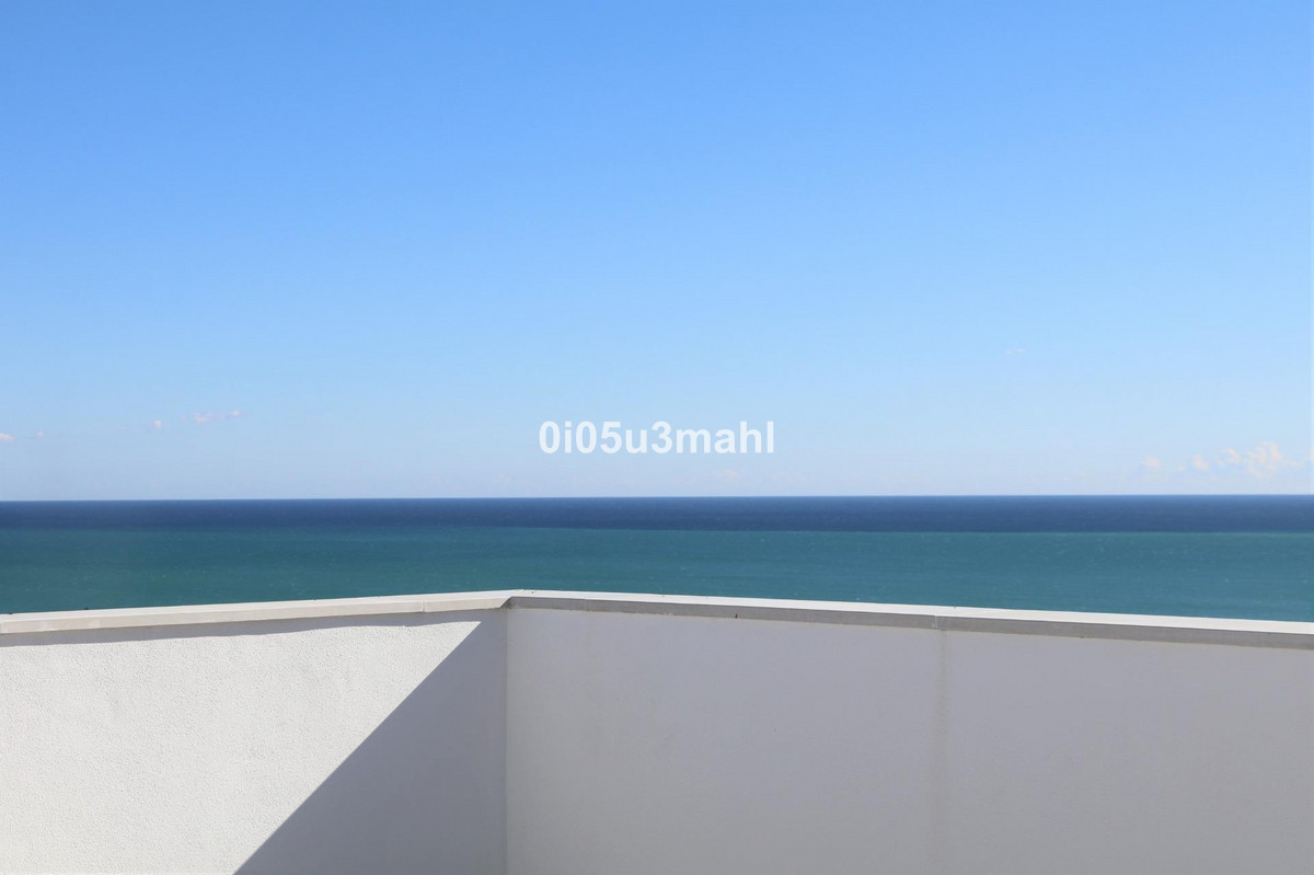 4 Bed Townhouse for sale in Málaga Costa Del Sol, Málaga, Spain