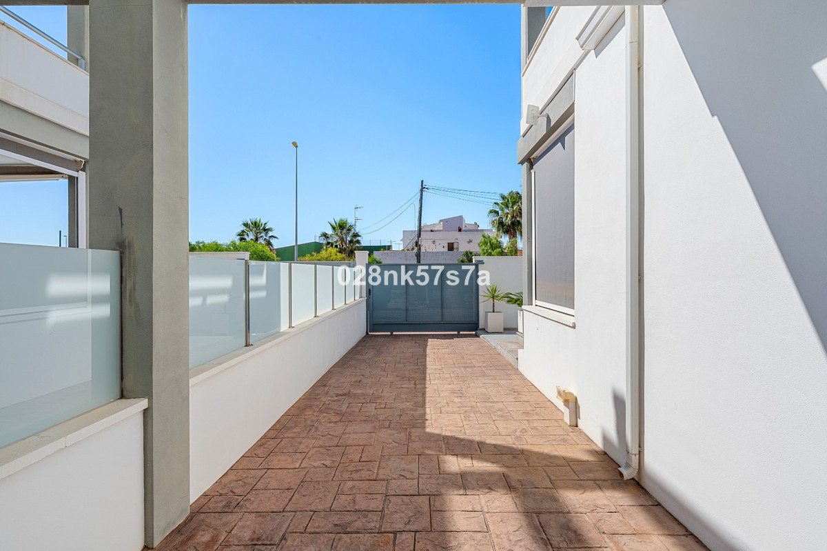 3 Bed Townhouse for sale in La Florida Costa Blanca, Alicante, Spain