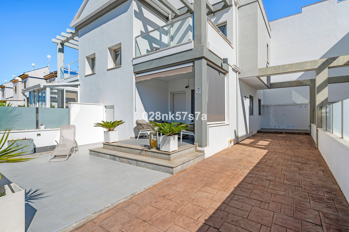 3 Bed Townhouse for sale in La Florida Costa Blanca, Alicante, Spain