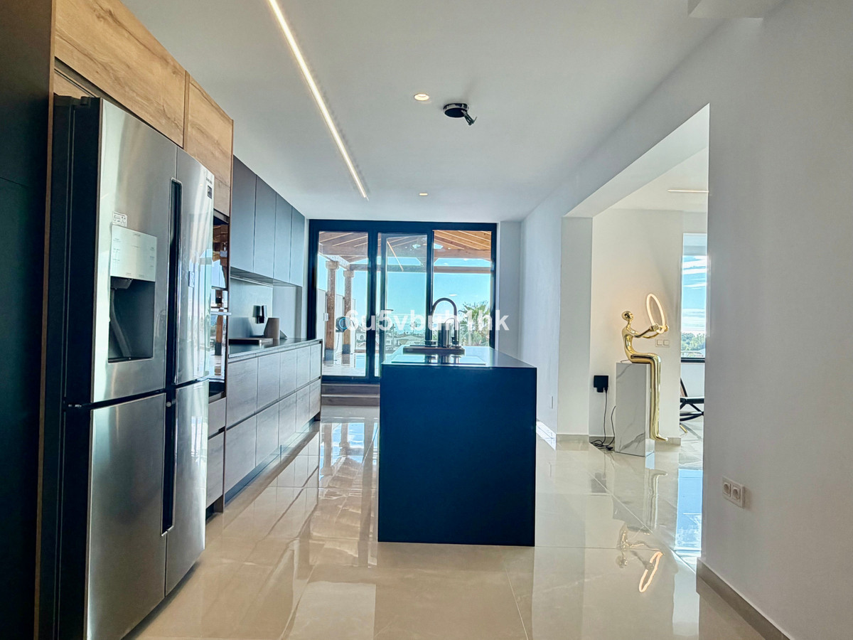 4 Bed Townhouse for sale in Benalmadena Costa Costa Del Sol, Málaga, Spain