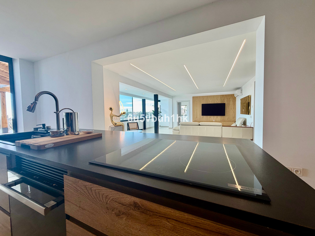 4 Bed Townhouse for sale in Benalmadena Costa Costa Del Sol, Málaga, Spain