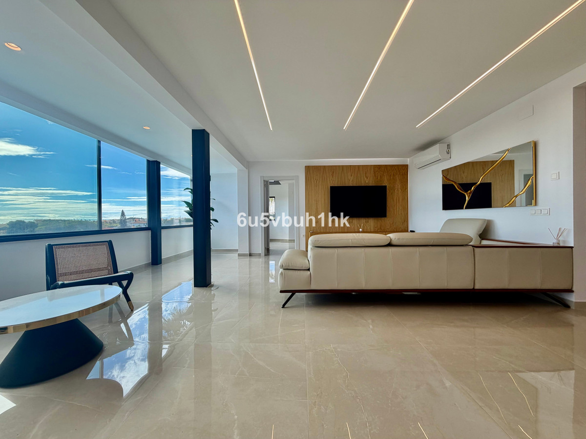 4 Bed Townhouse for sale in Benalmadena Costa Costa Del Sol, Málaga, Spain