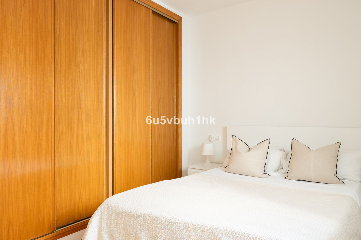 Se vende Apartamento Planta Baja de 2 dormitorios en Costa Del Sol, Málaga, España