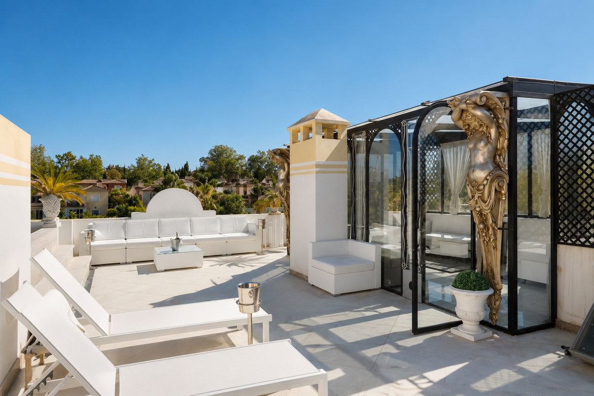 2 Bed Apartment for sale in Guadalmina Alta Costa Del Sol, Málaga, Spain