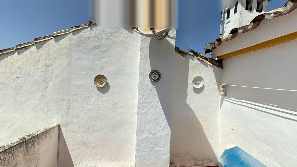 5 Bed Townhouse for sale in New Golden Mile Costa Del Sol, Málaga, Spain