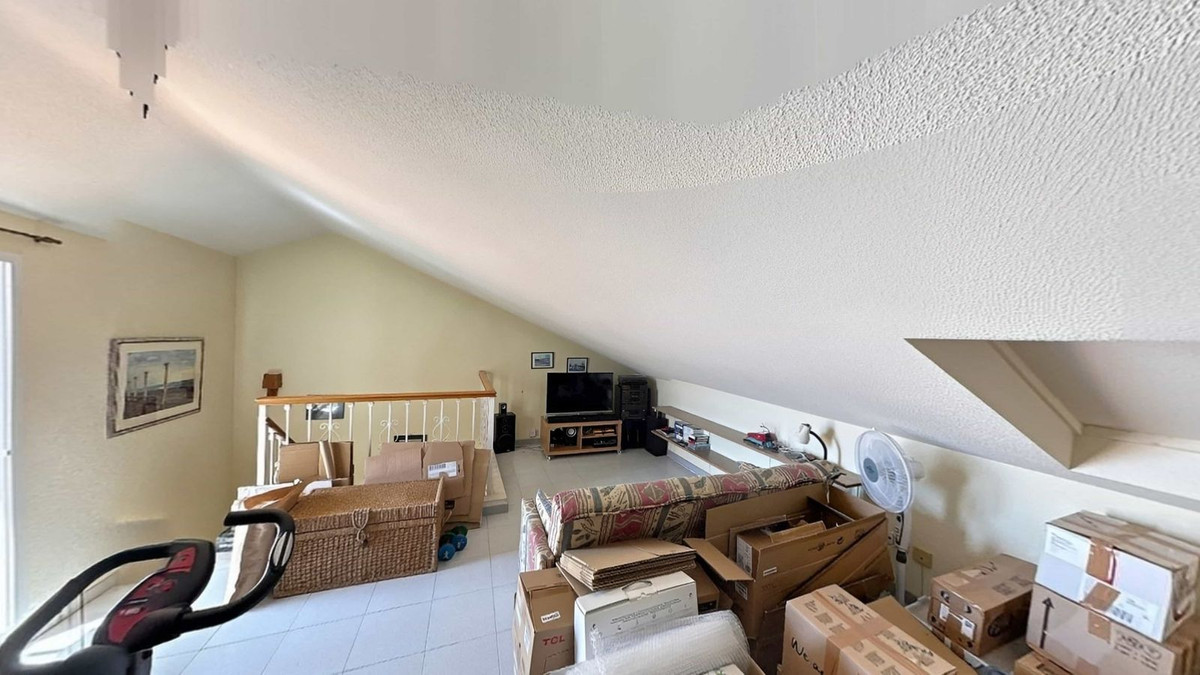 5 Bed Townhouse for sale in New Golden Mile Costa Del Sol, Málaga, Spain