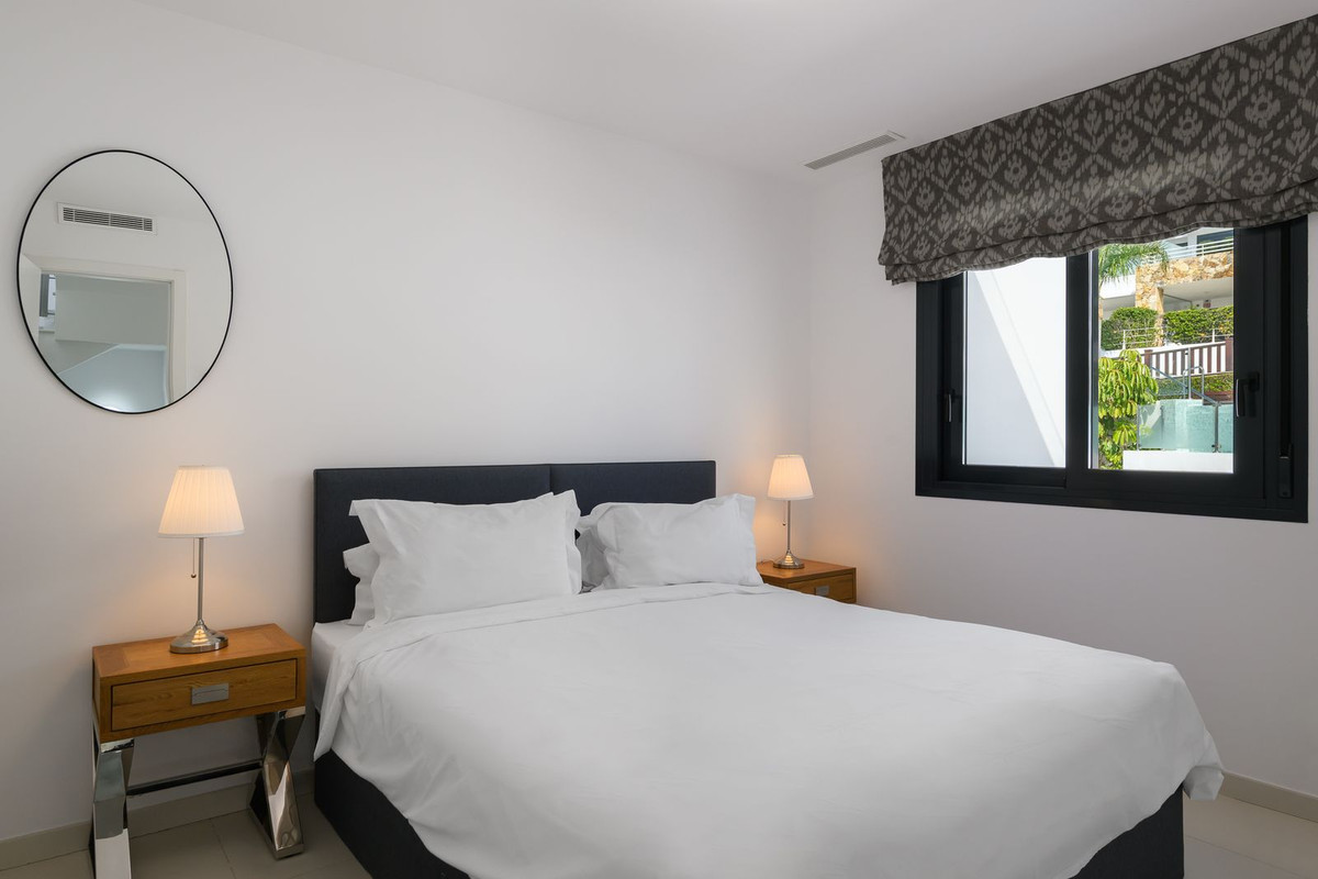 3 Bed Townhouse for sale in The Golden Mile Costa Del Sol, Málaga, Spain