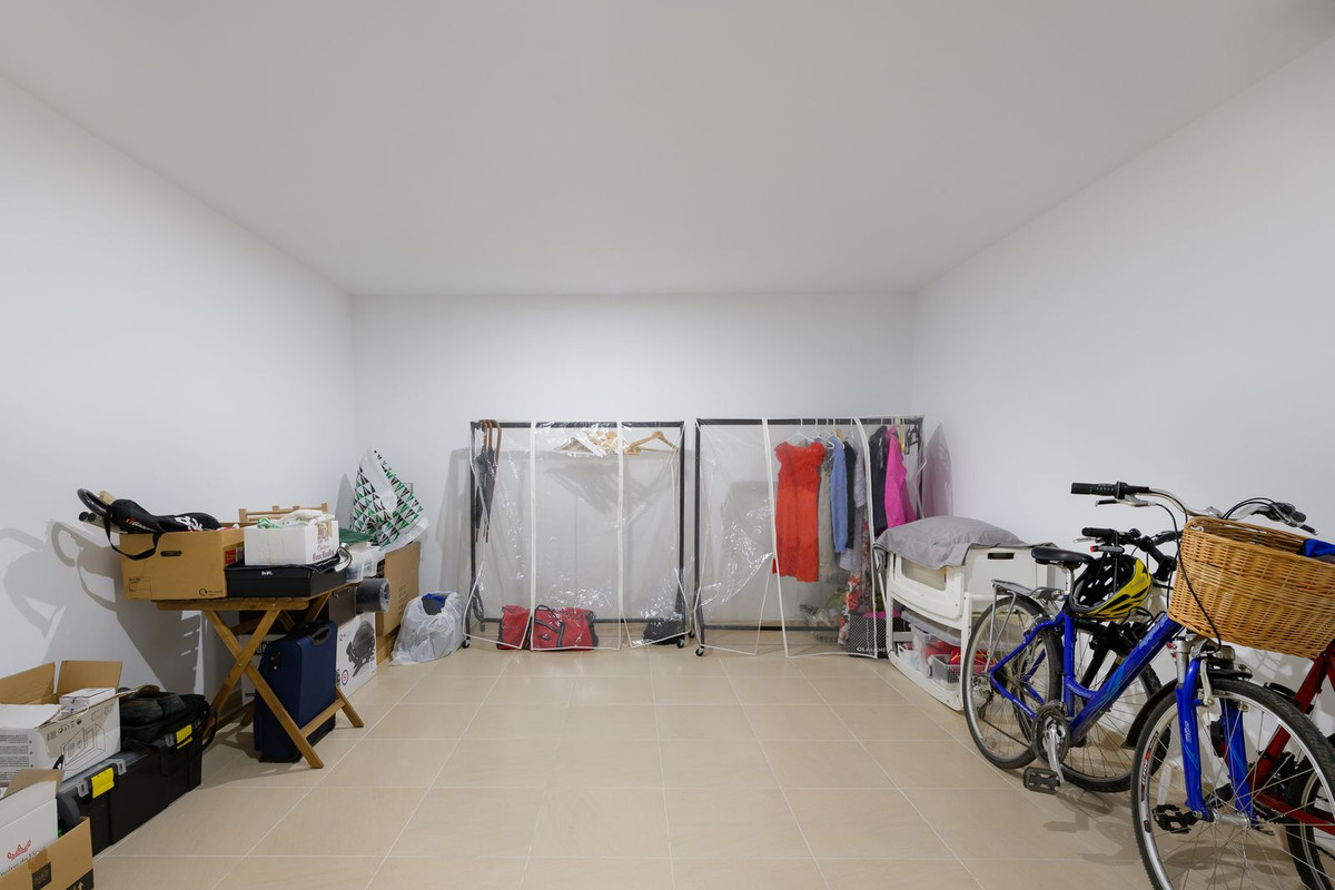 3 Bed Townhouse for sale in The Golden Mile Costa Del Sol, Málaga, Spain