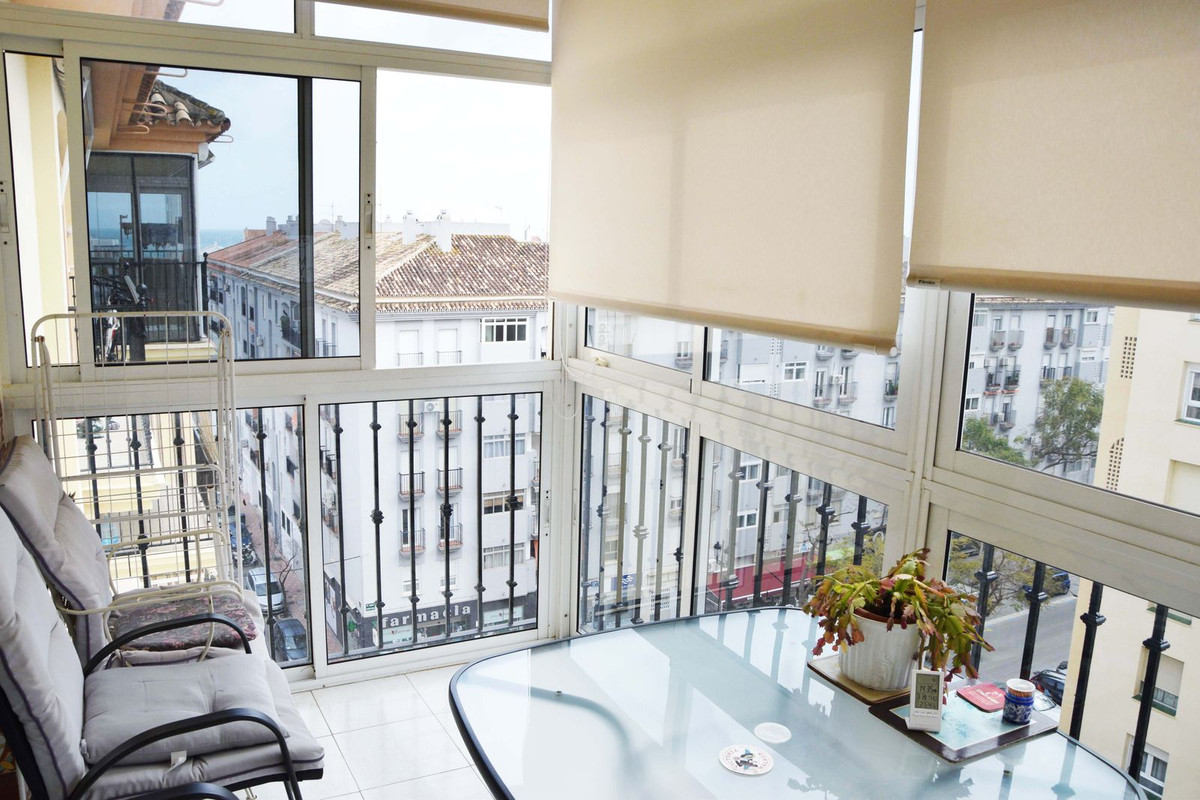 4 Bed Apartment for sale in Fuengirola Costa Del Sol, Málaga, Spain