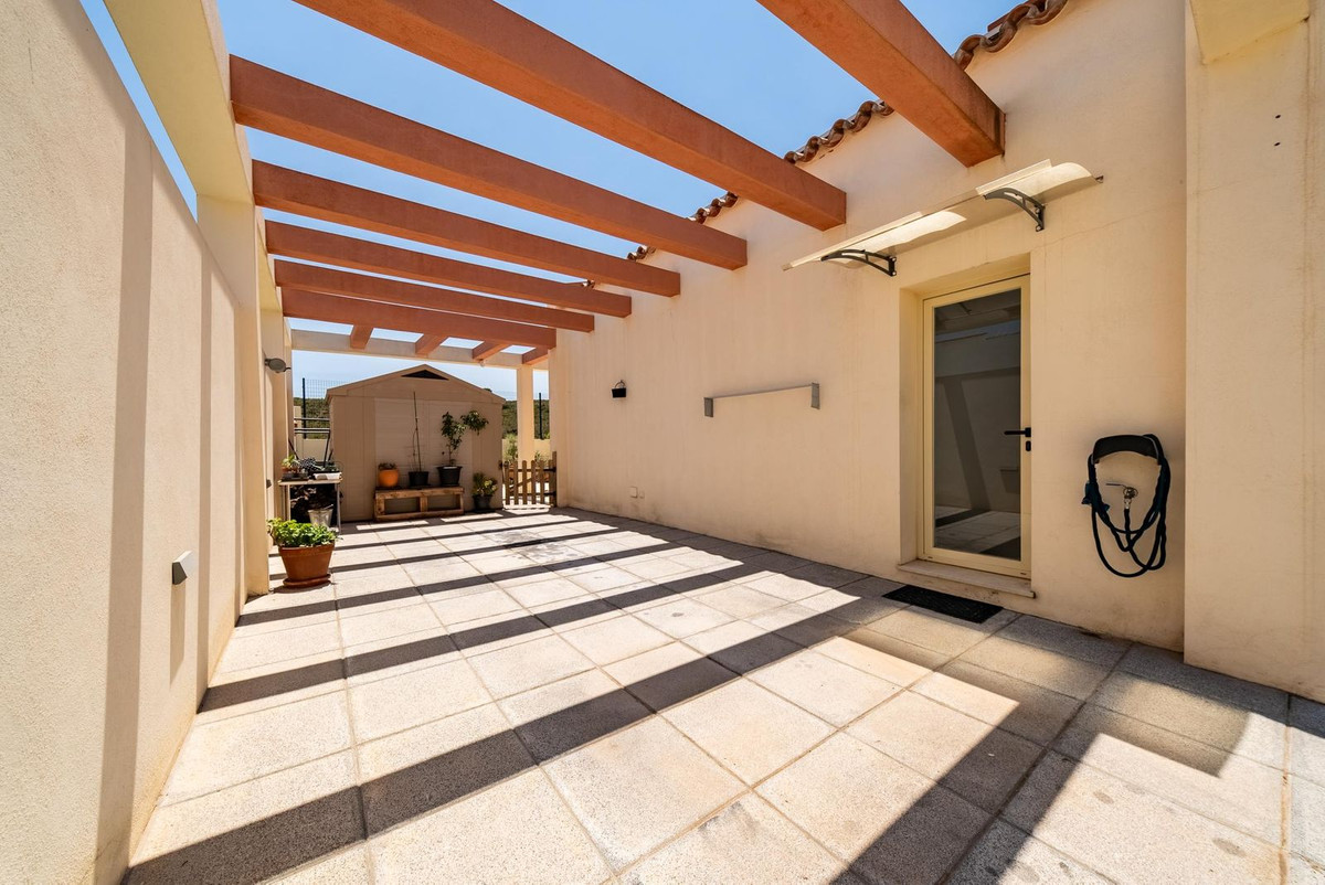 Se vende Villa - Chalet de 3 dormitorios en Costa Del Sol, Málaga, España
