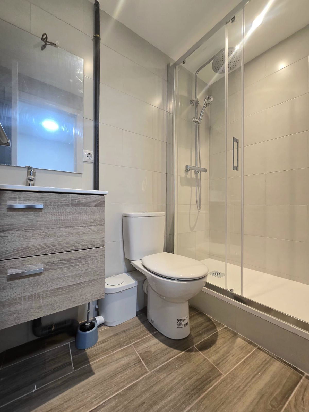 Se vende Apartamento Planta Media de 3 dormitorios en Costa Del Sol, Málaga, España