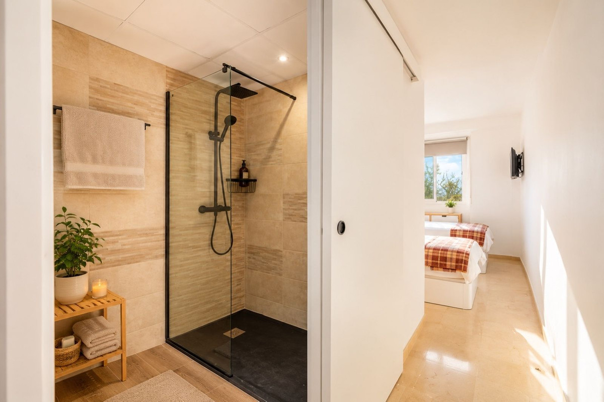 2 Bed Apartment for sale in Elviria Costa Del Sol, Málaga, Spain
