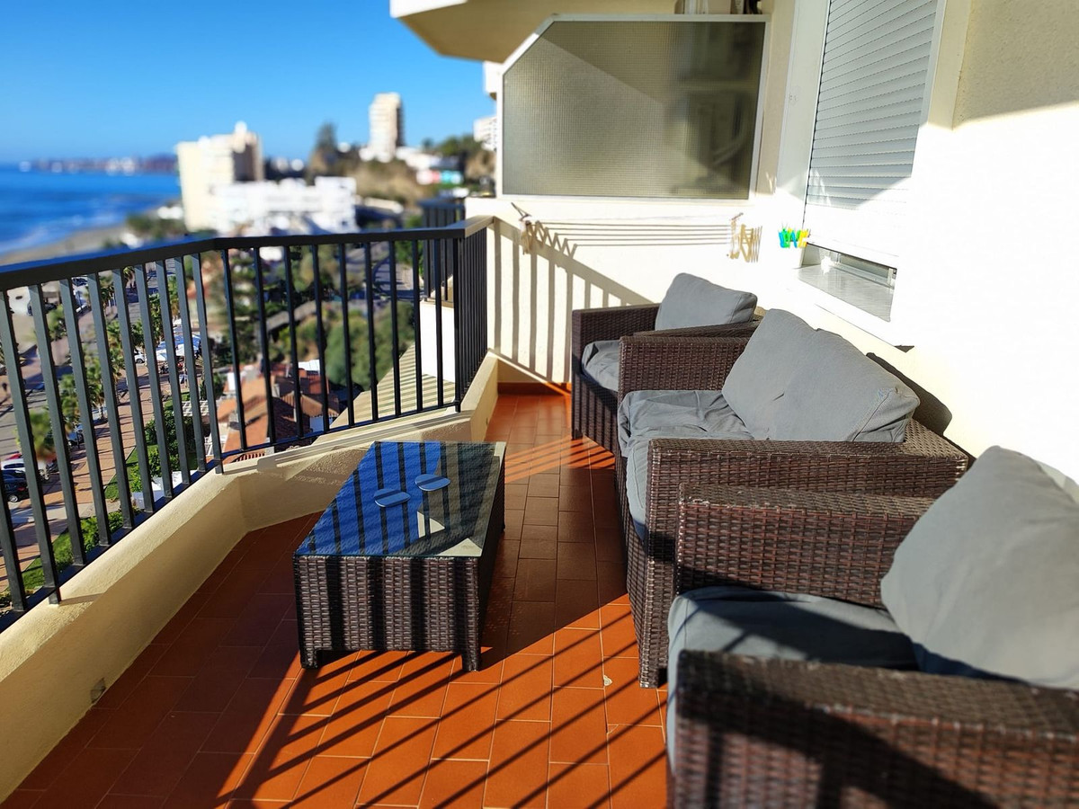 2 Bed Apartment for sale in Fuengirola Costa Del Sol, Málaga, Spain