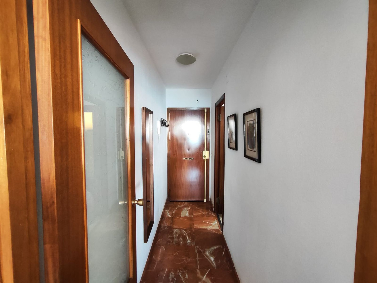 2 Bed Apartment for sale in Fuengirola Costa Del Sol, Málaga, Spain