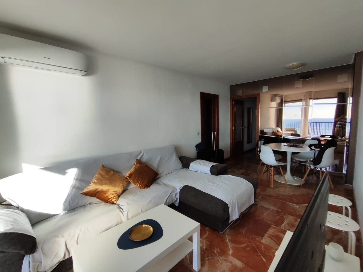 2 Bed Apartment for sale in Fuengirola Costa Del Sol, Málaga, Spain