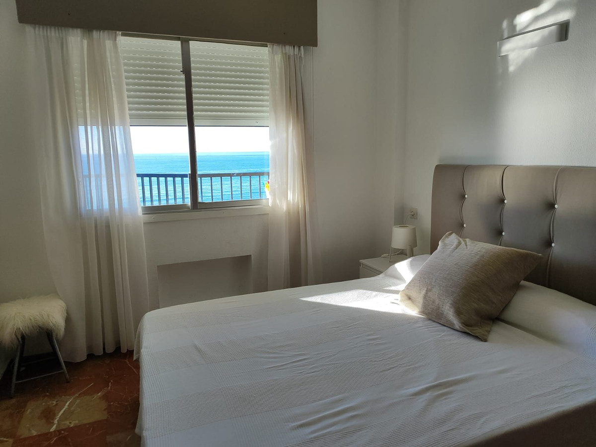 2 Bed Apartment for sale in Fuengirola Costa Del Sol, Málaga, Spain