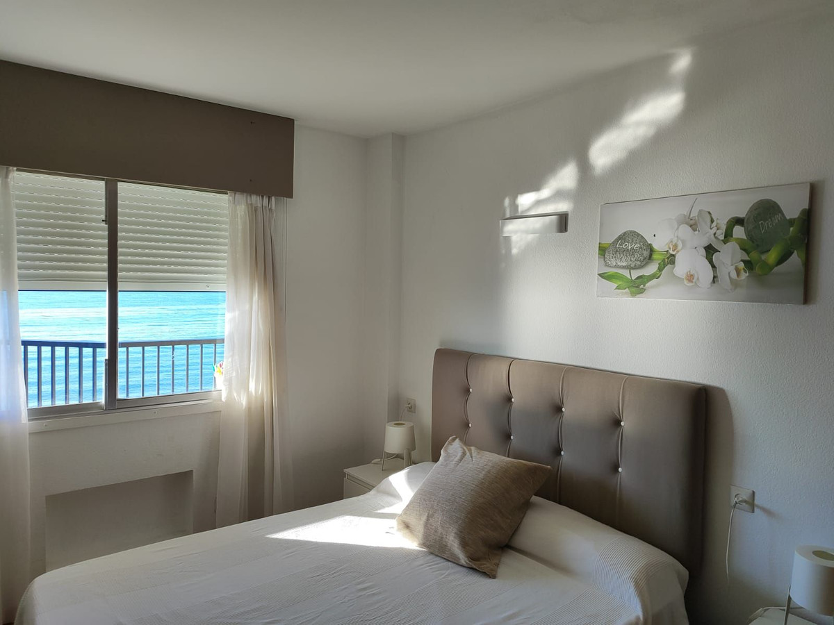 2 Bed Apartment for sale in Fuengirola Costa Del Sol, Málaga, Spain