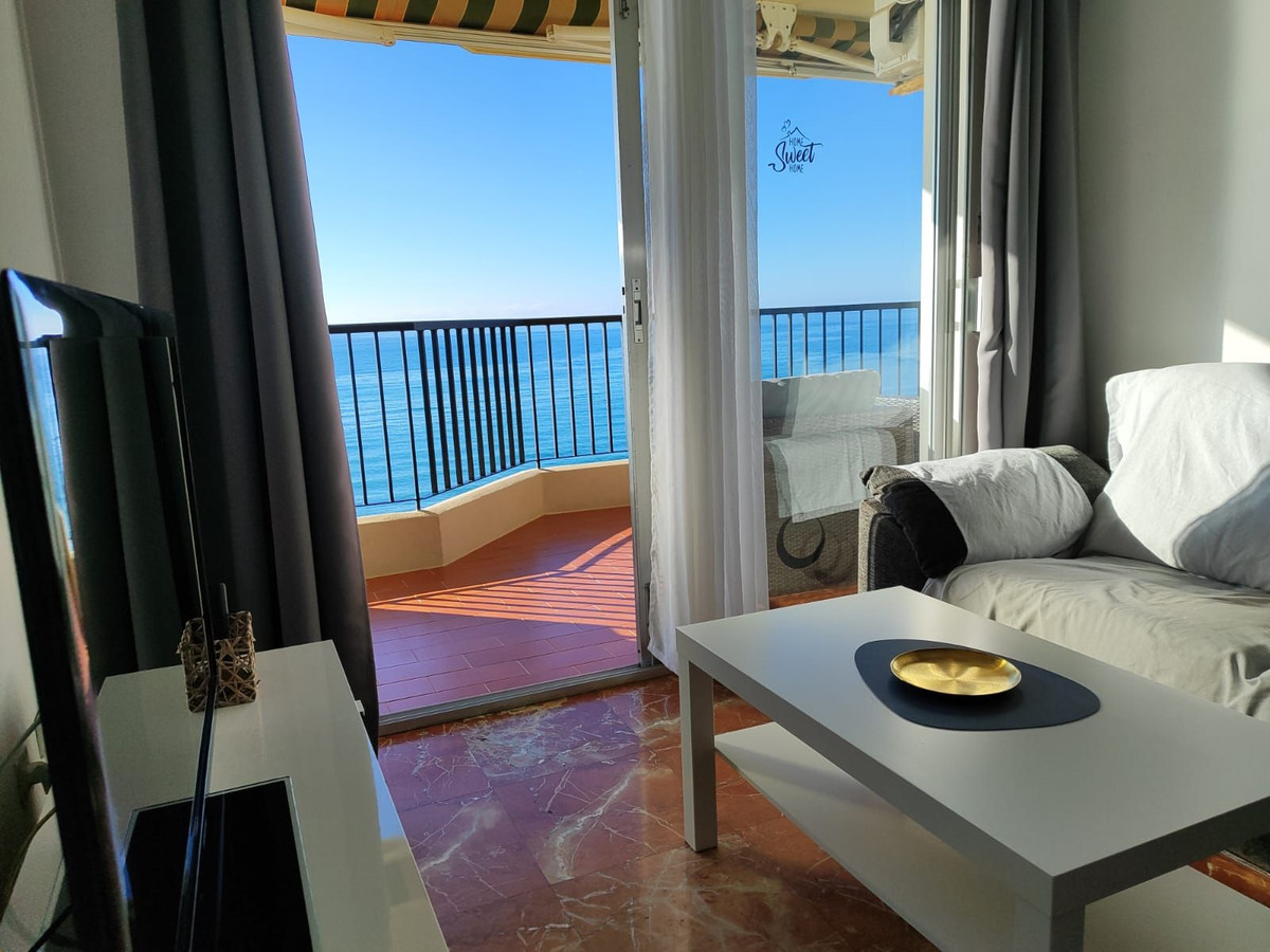 2 Bed Apartment for sale in Fuengirola Costa Del Sol, Málaga, Spain