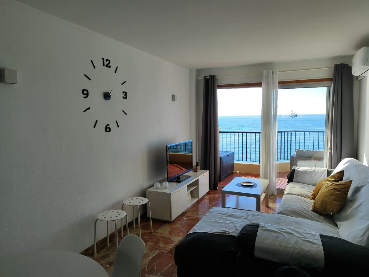 2 Bed Apartment for sale in Fuengirola Costa Del Sol, Málaga, Spain